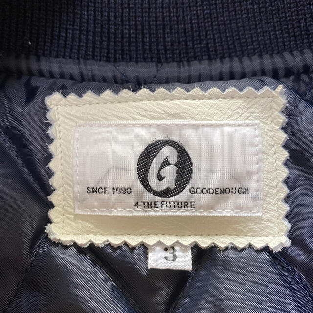 GOODENOUGH(グッドイナフ)のグッドイナフ　スタジャン　紺色 メンズのジャケット/アウター(スタジャン)の商品写真