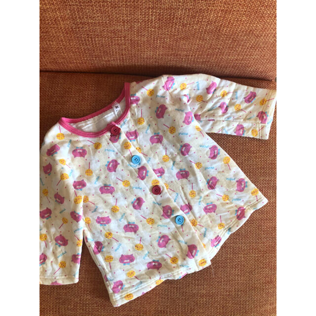 パジャマ 女の子 90 キルト　腹巻　ねこ キッズ/ベビー/マタニティのキッズ服女の子用(90cm~)(パジャマ)の商品写真