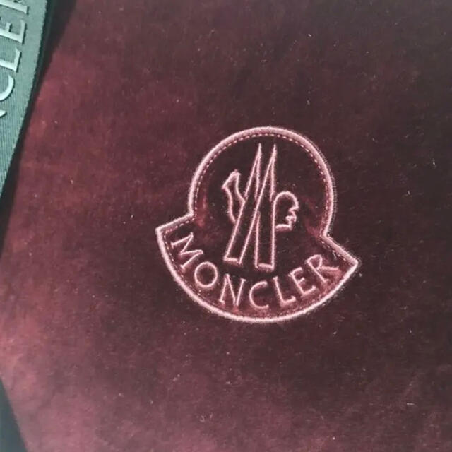 【新品・未使用】MONCLER モンクレール  クラッチバッグ