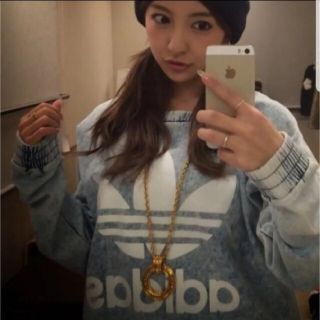 レア！adidas originals ケミカルウォッシュ デニム風 トレーナー