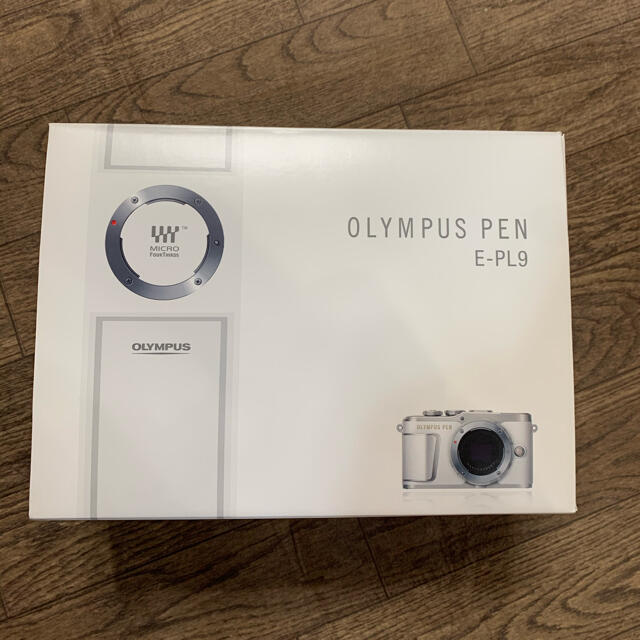 レンズ付きOLYMPUS ミラーレス一眼 E-PL9 BLACK レンズ付きOLYMPUS ミラーレス一眼 E-PL9 BLACK
