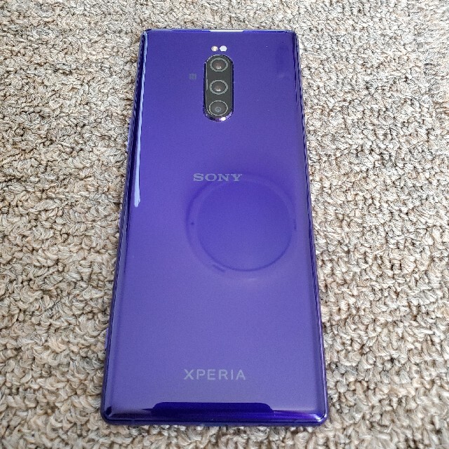 Xperia(エクスペリア)のXperia 1 Purple 64 GB Softbank SIMロック解除済 スマホ/家電/カメラのスマートフォン/携帯電話(スマートフォン本体)の商品写真