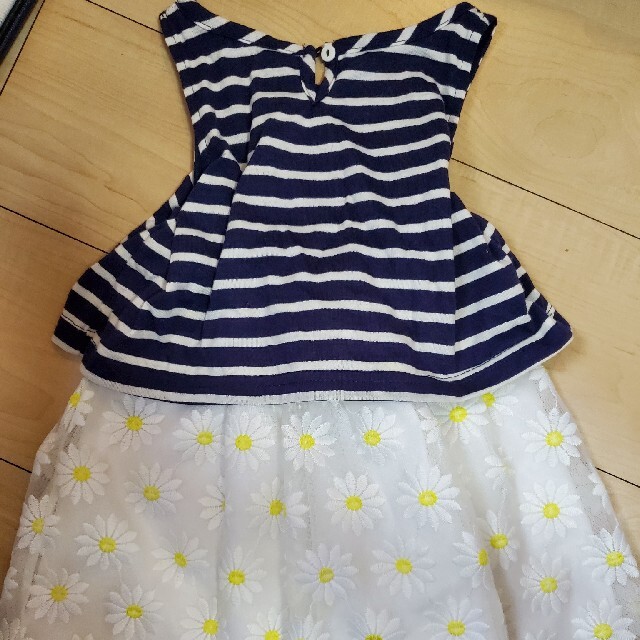 花柄ワンピース キッズ/ベビー/マタニティのキッズ服女の子用(90cm~)(ワンピース)の商品写真