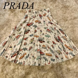 エントリー最大P14倍以上 PRADA スカート 車柄 - ひざ丈スカート