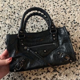 バレンシアガバッグ(BALENCIAGA BAG)の✳︎パロディ　バック✳︎(ハンドバッグ)