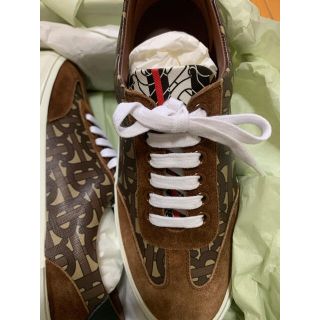 バーバリー(BURBERRY)のモノグラムスニーカー(スニーカー)