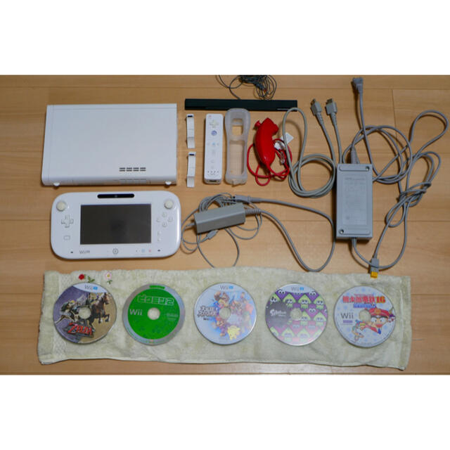 WiiU】本体+ぬんちゃく+ソフト5本セット | gellonautos.cl