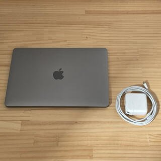 マック(Mac (Apple))の中古　MacBook(12inch,Early 2015)スペースグレイ(ノートPC)