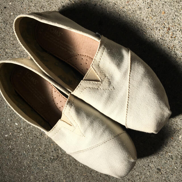 TOMS(トムズ)の専用 レディースの靴/シューズ(スリッポン/モカシン)の商品写真