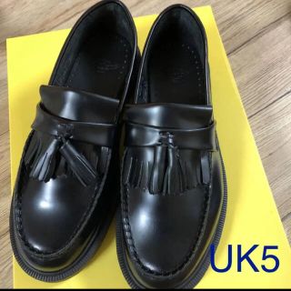 ドクターマーチン(Dr.Martens)の未使用　ドクターマーチン　タッセルローファー　エイドリアン　24(ローファー/革靴)