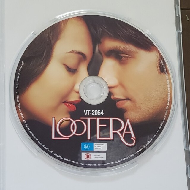 【インド映画DVD】LOOTERA  エンタメ/ホビーのDVD/ブルーレイ(韓国/アジア映画)の商品写真