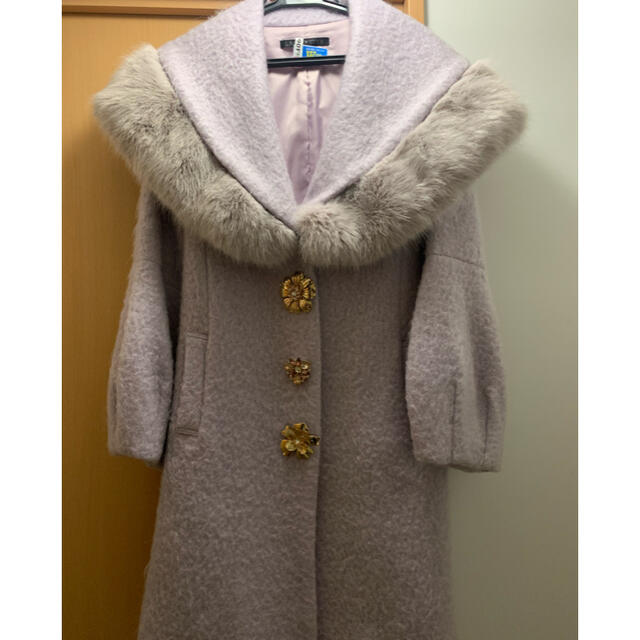Lily Brown(リリーブラウン)のリリーブラウン　コート レディースのジャケット/アウター(毛皮/ファーコート)の商品写真
