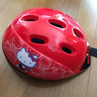 ハローキティ(ハローキティ)の子供　自転車ヘルメット　ハローキティー　美品(ヘルメット/シールド)