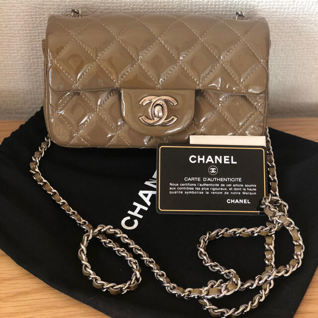 レディース最終値下げ　CHANEL ミニマトラッセ　エナメル