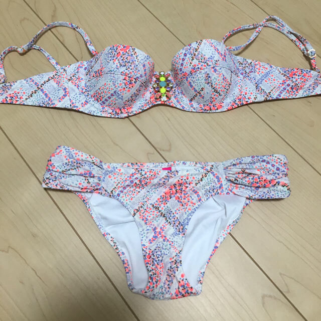 Victoria's Secret(ヴィクトリアズシークレット)のmika様専用☆ヴィクトリアシークレット ジュエルビキニ レディースの水着/浴衣(水着)の商品写真