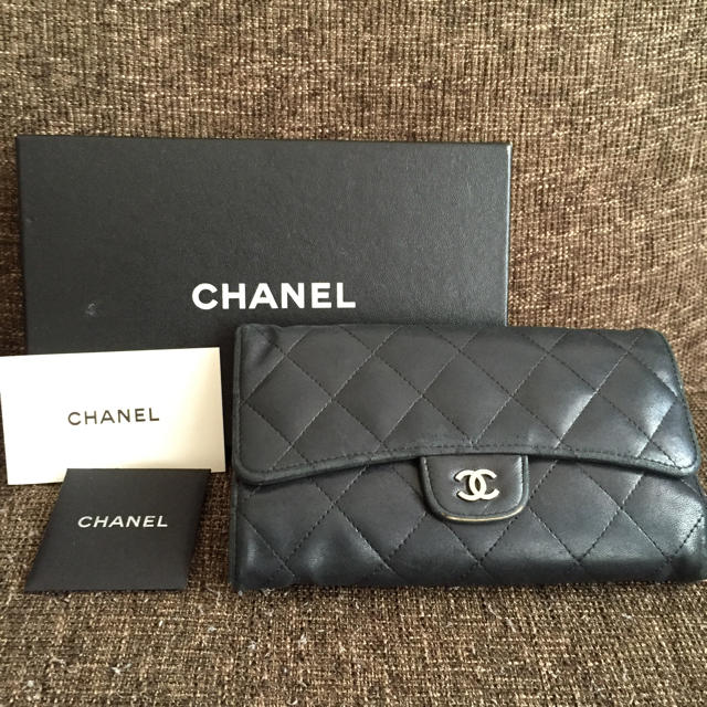 CHANEL(シャネル)の値下げ！シャネル 長財布 マトラッセ レディースのファッション小物(財布)の商品写真