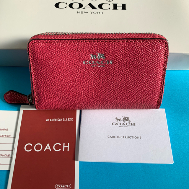 COACH(コーチ)のcoachのカードケースマジェンダ レディースのファッション小物(コインケース)の商品写真