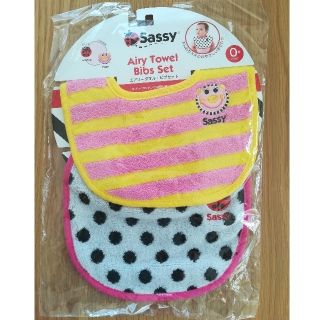 サッシー(Sassy)の【snoopy様専用】Sassy　スタイ　サッシー(ベビースタイ/よだれかけ)