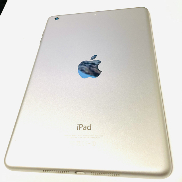 iPad mini 2 16GB シルバー Wi-Fiモデル iPad mini 2 16GB シルバー Wi-Fiモデル