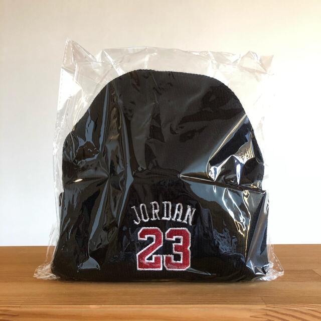 【新品】JORDAN23 ジョーダン　ビーニー メンズの帽子(ニット帽/ビーニー)の商品写真