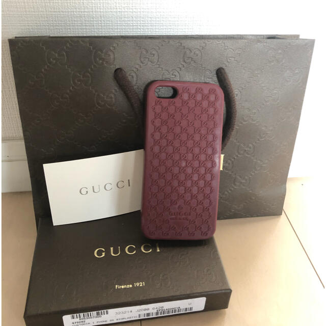 Gucci(グッチ)のグッチ　iPhoneケース　SE 5 5s スマホ/家電/カメラのスマホアクセサリー(iPhoneケース)の商品写真