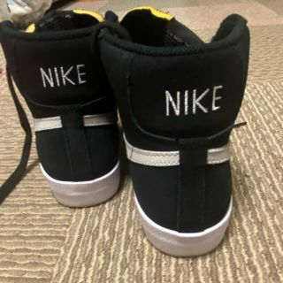 ナイキ(NIKE)の再値下げしました‼️NIKE BLAZER ’77 スエード (スニーカー)