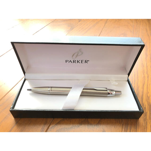 Parker(パーカー)のPARKER ボールペン インテリア/住まい/日用品の文房具(ペンケース/筆箱)の商品写真