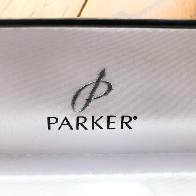 Parker(パーカー)のPARKER ボールペン インテリア/住まい/日用品の文房具(ペンケース/筆箱)の商品写真