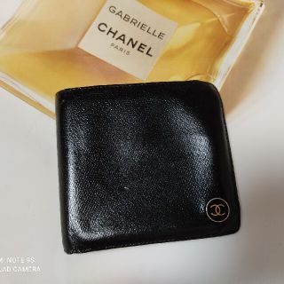 シャネル(CHANEL)の9万円（新品時の参考価格）シャネルココボタン　コンパクト財布　カードケース(パスケース/IDカードホルダー)