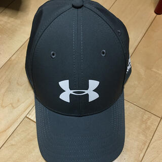 アンダーアーマー(UNDER ARMOUR)のほぼ新品アンダーアーマー アンダーアーマーキャップキャップ帽子LXLサイズメンズ(キャップ)