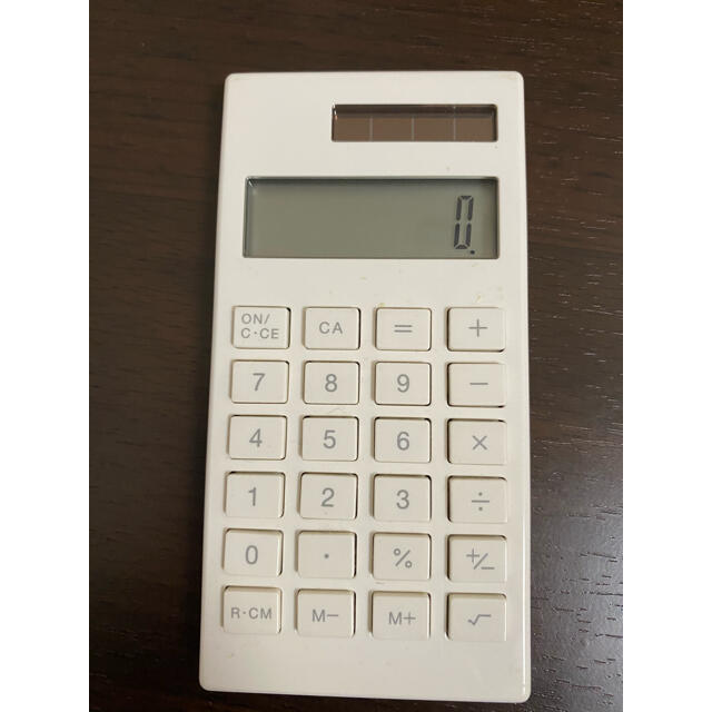 MUJI (無印良品)(ムジルシリョウヒン)の無印良品 電卓 10桁 白 インテリア/住まい/日用品のオフィス用品(オフィス用品一般)の商品写真