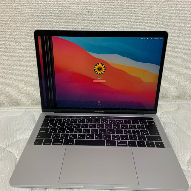 MacBook pro 2019 13インチ