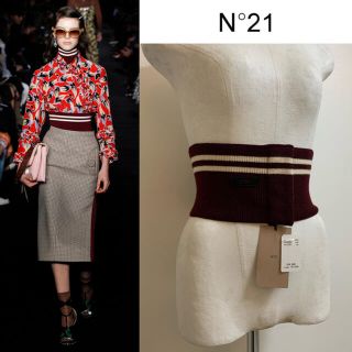 ヌメロヴェントゥーノ(N°21)のN°21 ヌメロヴェントゥーノ 2017AW ITALY製 未使用 ニットベルト(ベルト)