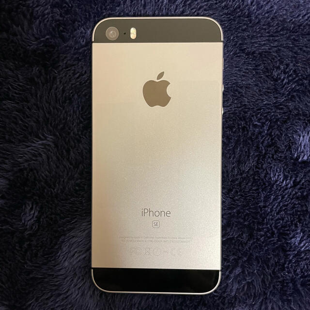 Apple(アップル)のiPhone se 16GB［SIMフリー] スマホ/家電/カメラのスマートフォン/携帯電話(スマートフォン本体)の商品写真