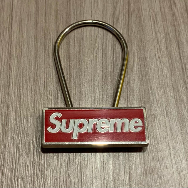 Supreme(シュプリーム)のsupreme 15AW CLIP KEYCHAIN 【レアノベルティセット】 メンズのファッション小物(キーホルダー)の商品写真