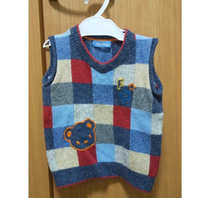 familiar(ファミリア)のファミリア ベスト110 キッズ/ベビー/マタニティのキッズ服男の子用(90cm~)(ニット)の商品写真