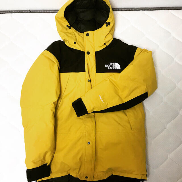 THE NORTH FACE マウンテンダウンジャケット　イエロー