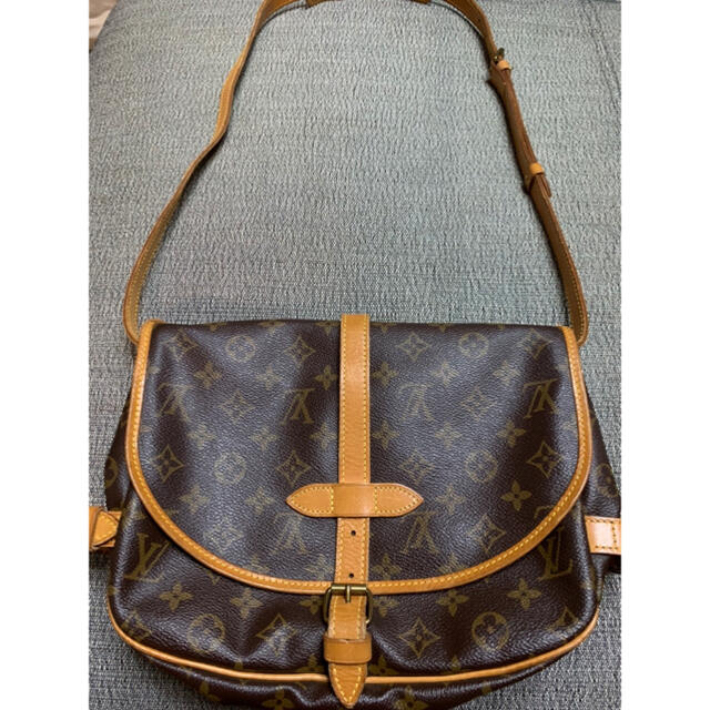 LOUIS VUITTON(ルイヴィトン)のレア！マルティエ刻印♡ルイヴィトン♡ソミュール　ショルダーバッグ レディースのバッグ(ショルダーバッグ)の商品写真