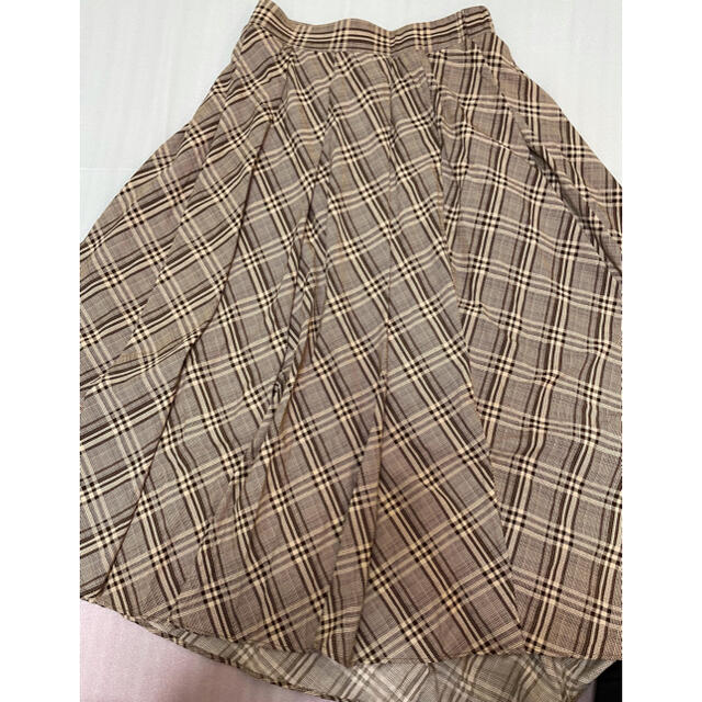armoire caprice(アーモワールカプリス)の【Leaf☆〜様専用】l'armoire de luxe フレアロングスカート レディースのスカート(ロングスカート)の商品写真