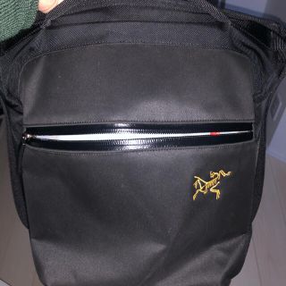 アークテリクス(ARC'TERYX)のアークテリクス  アロー8(ショルダーバッグ)