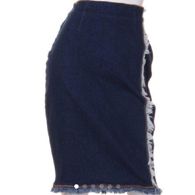 Noela(ノエラ)のNoela フリンジデニムスカート レディースのスカート(ひざ丈スカート)の商品写真