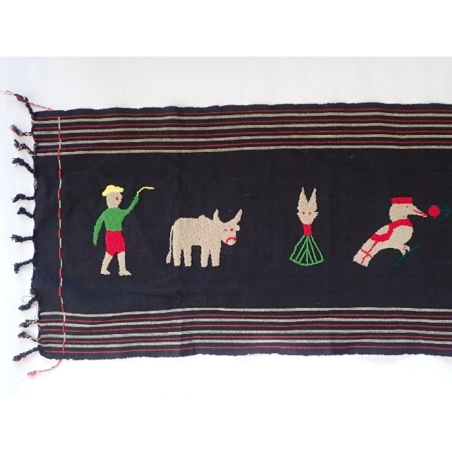 ナガ族刺繍テーブルランナー 1