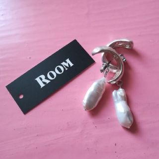 トゥデイフル(TODAYFUL)のROOM シルバーパールピアス(ピアス)