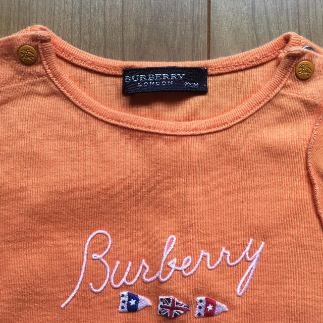 BURBERRY(バーバリー)の【バーバリー】90㎝ カットソー キッズ/ベビー/マタニティのキッズ服女の子用(90cm~)(Tシャツ/カットソー)の商品写真
