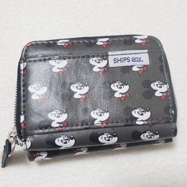 SHIPS(シップス)のSHIPS any ミッキーマウス ミニ財布 レディースのファッション小物(財布)の商品写真