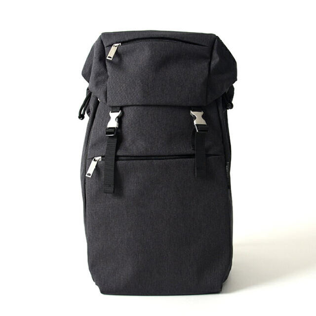 marimekko(マリメッコ)のマリメッコ  コルッテリ　バッグパック　ブラック　リュック レディースのバッグ(リュック/バックパック)の商品写真