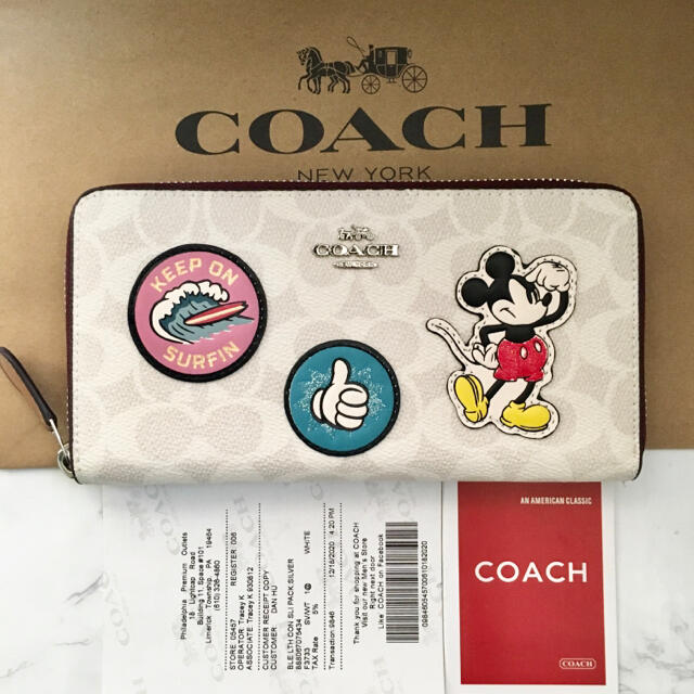 【新品　残り一つ】coach 長財布　ディズニーコラボ　ホワイト