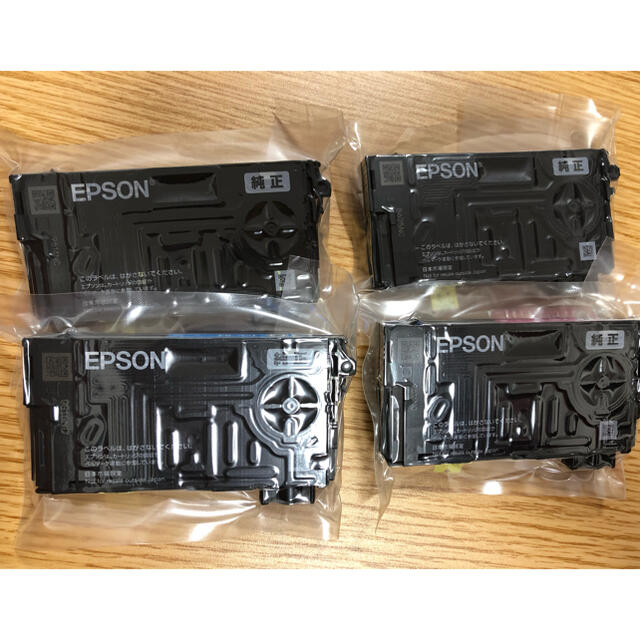 EPSON(エプソン)のエプソン 純正インクカートリッジ84虫めがね　未使用品 インテリア/住まい/日用品のオフィス用品(オフィス用品一般)の商品写真