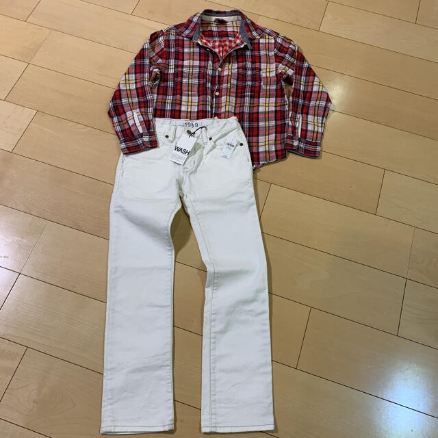 GAP(ギャップ)の美品GAP140 シャツとパンツのセット キッズ/ベビー/マタニティのキッズ服男の子用(90cm~)(パンツ/スパッツ)の商品写真