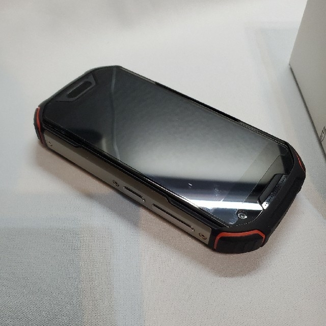 Uniherz Atom XL SIMフリー 美品 | www.innoveering.net